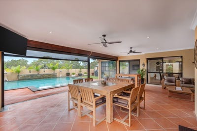 /international/au/28-leopardwood-circuit-robina-qld-151163148/