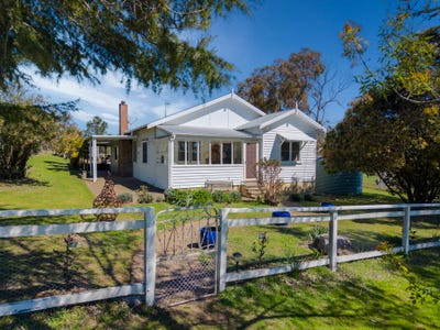 /international/au/371-thunderbolts-way-rocky-river-nsw-152629584/