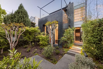 /international/au/32-highett-street-richmond-vic-152686772/