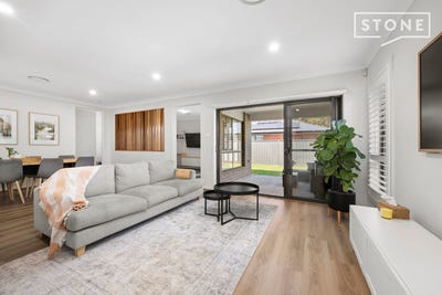 /international/au/4-galleon-street-hamlyn-terrace-nsw-152432888/