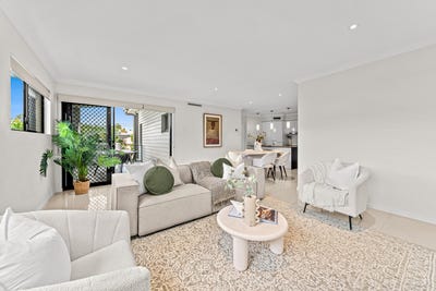 /international/au/2-2-clausen-street-mount-gravatt-east-qld-151531372/