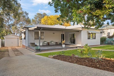 /international/au/36-nicholson-street-mudgee-nsw-152077248/