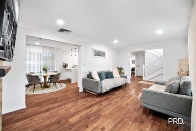 /international/au/18-chaucer-place-winmalee-nsw-148576092/?lang=en