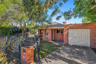 /international/au/1-110-kelvinside-road-noble-park-vic-151197044/
