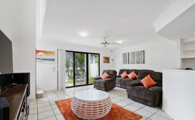 /international/au/22-43-myola-court-coombabah-qld-148121728/