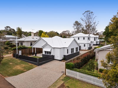 /international/au/4-wonderley-street-mount-lofty-qld-152479952/