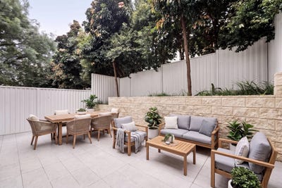 /international/au/3-50-52-lawrence-street-peakhurst-nsw-151289828/