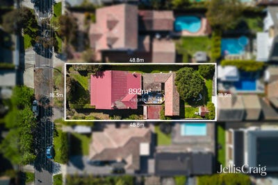 /international/au/39-forrester-street-essendon-vic-152419276/
