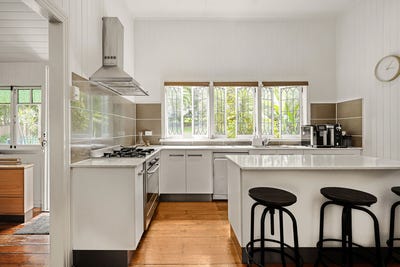 /international/au/8-moreton-street-paddington-qld-152112204/