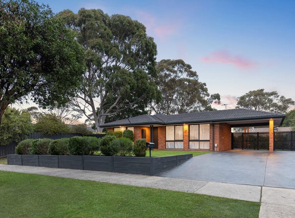 27 Richard Drive, Langwarrin, Vic 3910