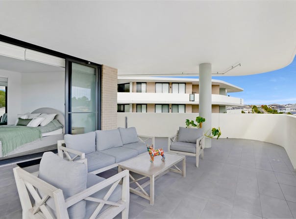 214A/90-98 Glenmore Ridge Drive, Glenmore Park, NSW 2745