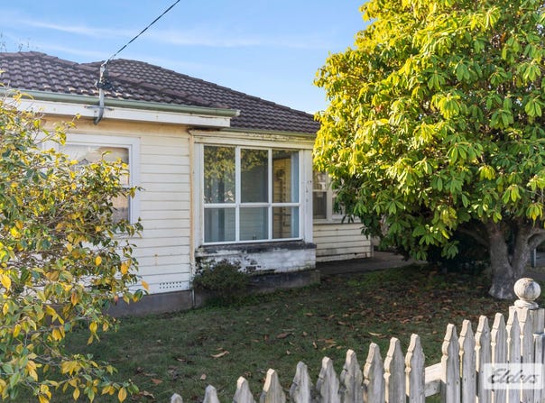 17 Grove Street, Ulverstone, Tas 7315