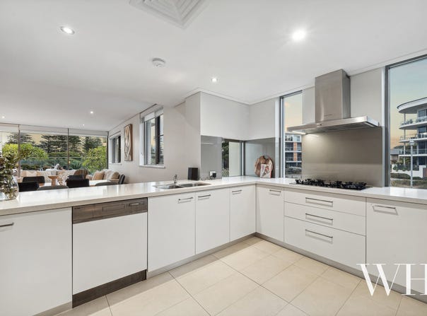 3/20 Enderby Close, North Coogee, WA 6163