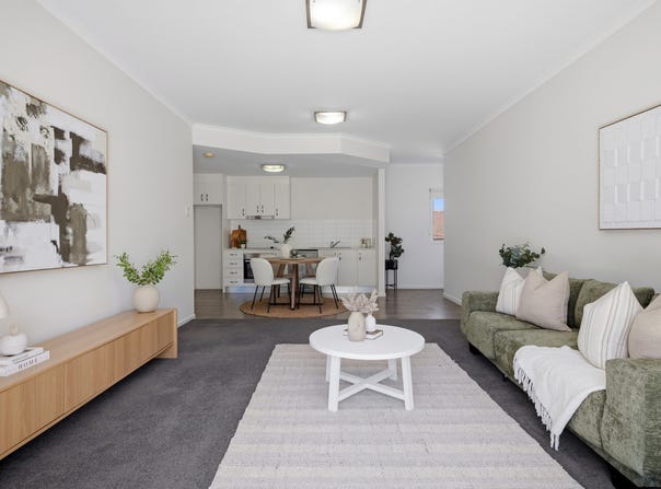 40/161 Uriarra Road, Crestwood, NSW 2620