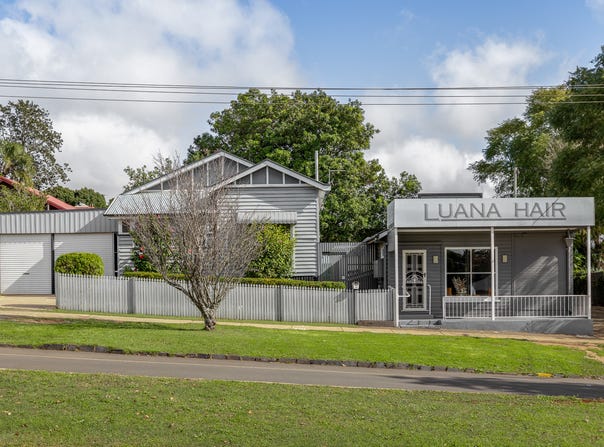 19 Ramsay Street, South Toowoomba, Qld 4350