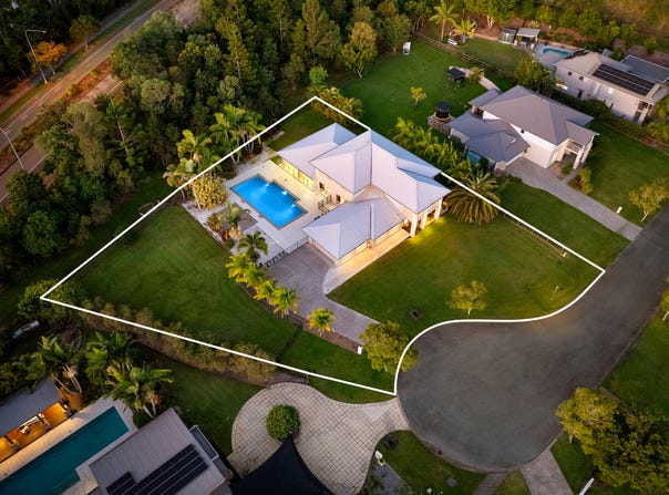 13 Meadow Court, Maudsland, Qld 4210
