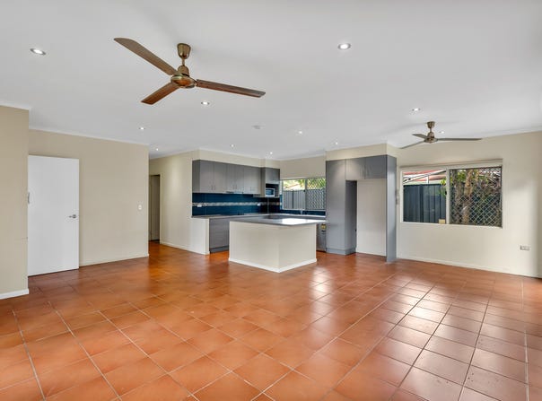 11 Talisman Close, Edmonton, Qld 4869