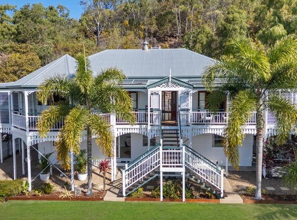 26 Wallaby Way, Horseshoe Bay, Qld 4819