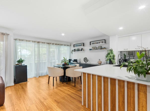 3123 Bell Park Circle, Benowa, Qld 4217