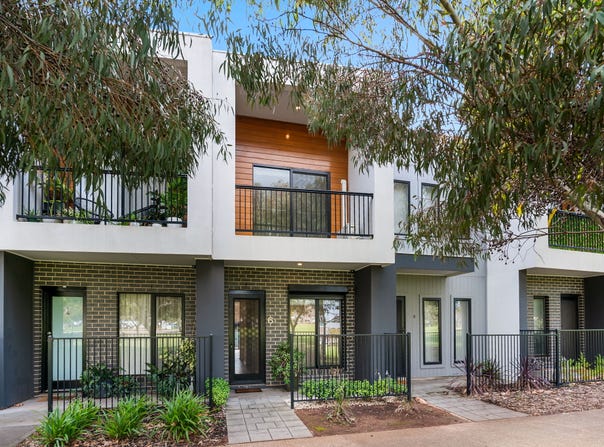 6 Torrens Lane, Blakeview, SA 5114