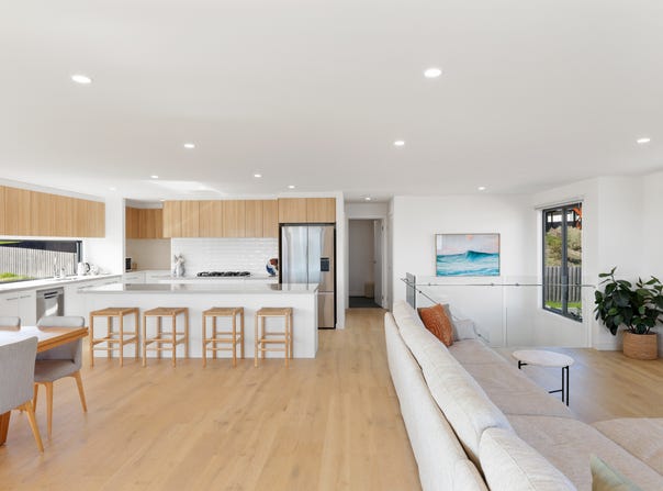 16 Mako Drive, San Remo, Vic 3925