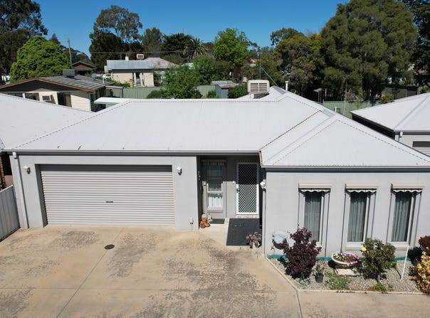 2/4 Webster Street, Eaglehawk, Vic 3556