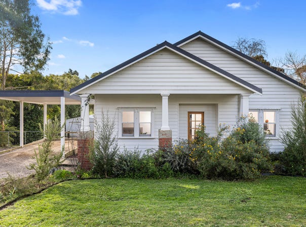 58 Main Road, Bena, Vic 3946