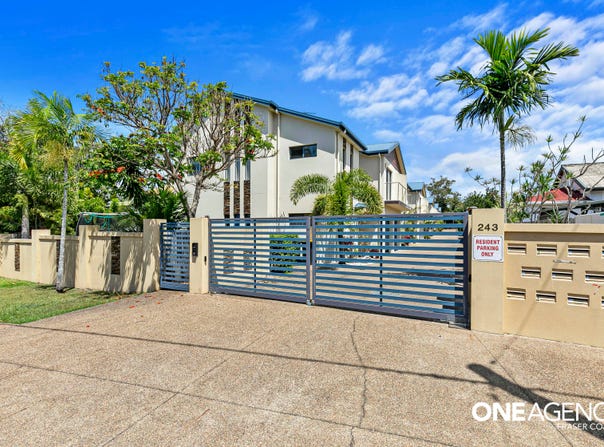 3/243 Torquay Terrace, Torquay, Qld 4655