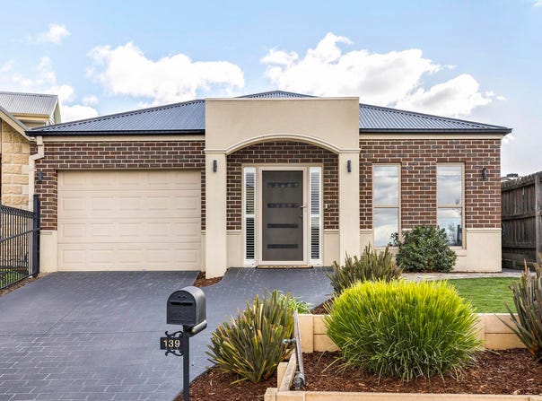 139 Gowanbrae Drive, Gowanbrae, Vic 3043