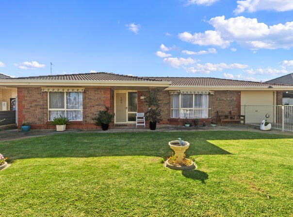 9 Haven Road, Moonta Bay, SA 5558