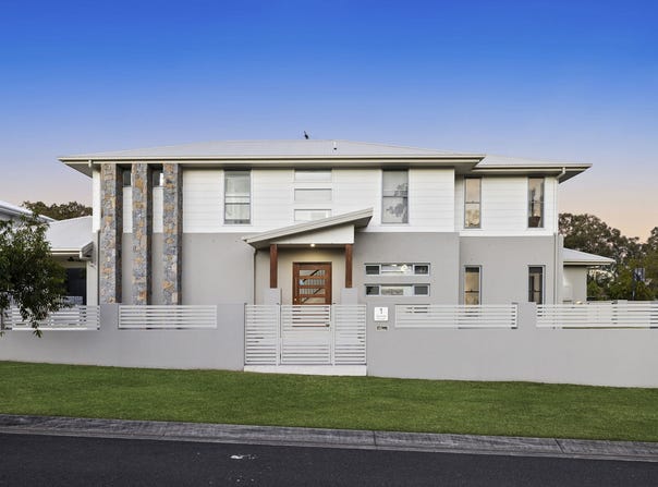 1 Freesia Court, Gumdale, Qld 4154