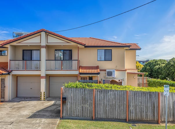 2/28 Kelso Street, Chermside, Qld 4032