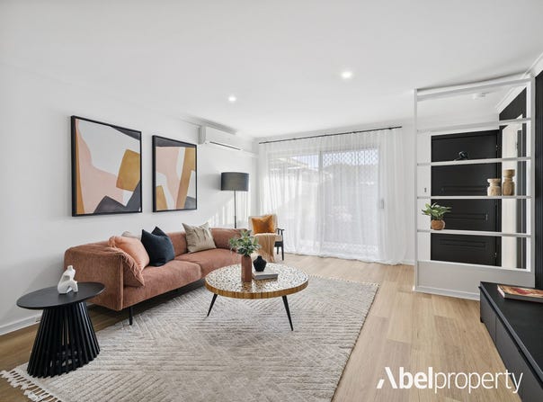 1/24  Broomhall Way, Noranda, WA 6062