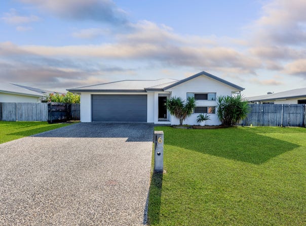 6 Beach Oak Drive, Mount Low, Qld 4818