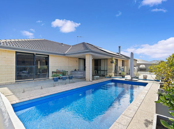 28 Hokitika Drive, Dudley Park, WA 6210