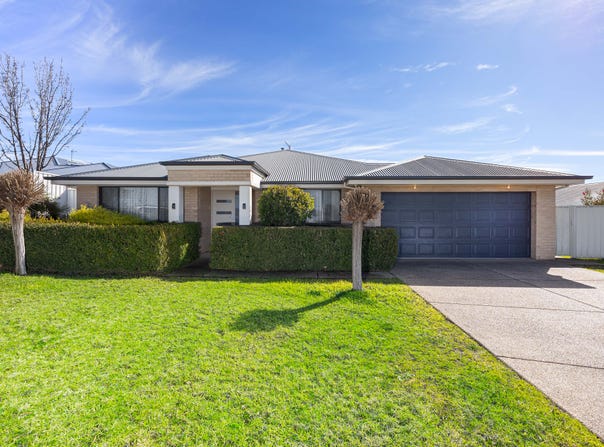 36 Franklin Drive, Estella, NSW 2650