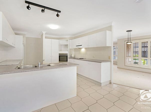 83 Camberwell Circuit, Robina, Qld 4226