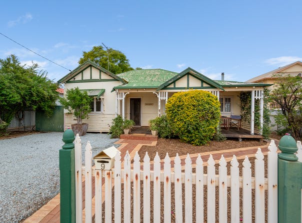 9 Dorothea Street, South Kalgoorlie, WA 6430