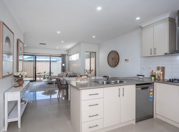 4C Ungaroo Road, Westminster, WA 6061