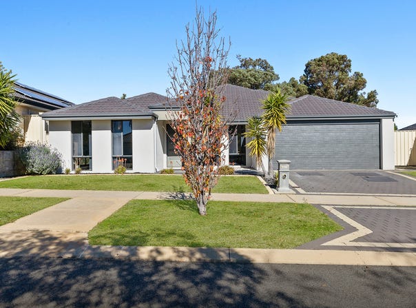 32 Wanderer Parkway, Baldivis, WA 6171