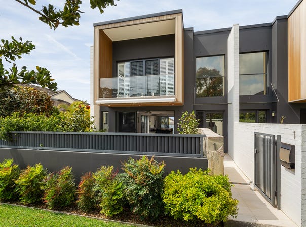 1/98A Yathong Road, Caringbah, NSW 2229