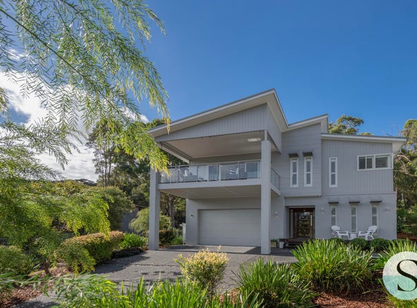 15 Stern Court, Murrays Beach, NSW 2281