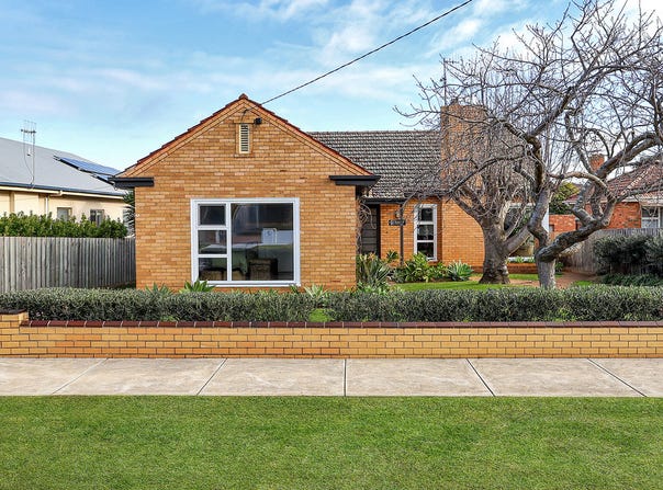 9 Birdwood Avenue, Warrnambool, Vic 3280
