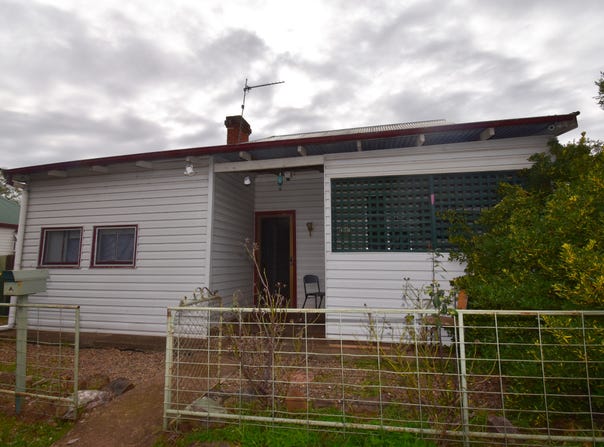 130 Maughan Street, Wellington, NSW 2820