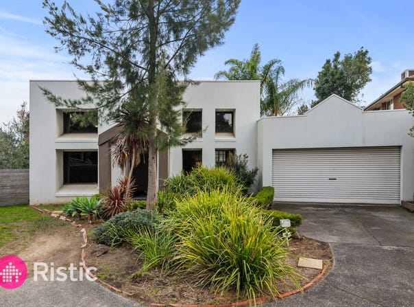 1 Woodlands Grove, Bundoora, Vic 3083
