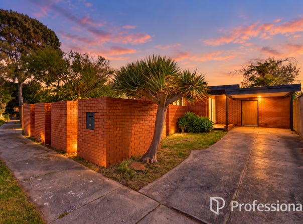 9 Moonda Grove, Cheltenham, Vic 3192