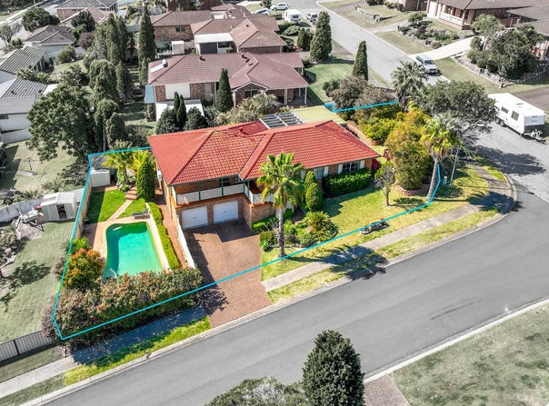 3 Stephanie Close, Macquarie Hills, NSW 2285