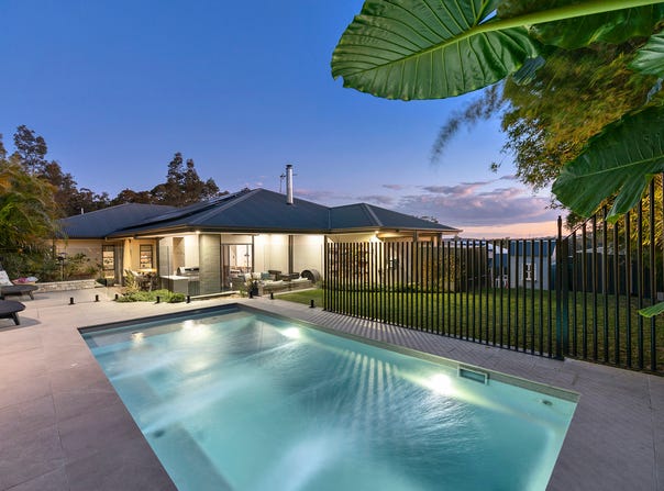 4 Devocean Place, Cameron Park, NSW 2285