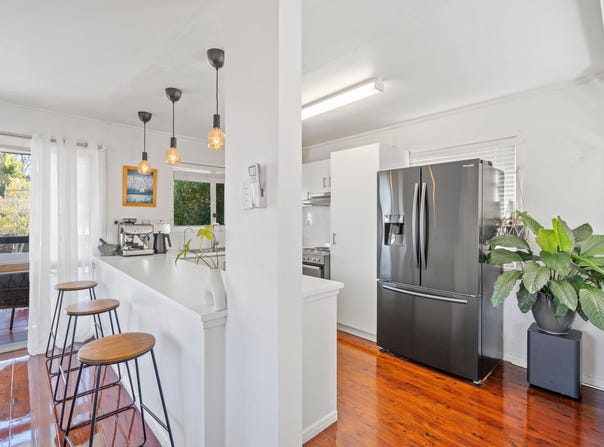 55 Shanahan Street, Redland Bay, Qld 4165