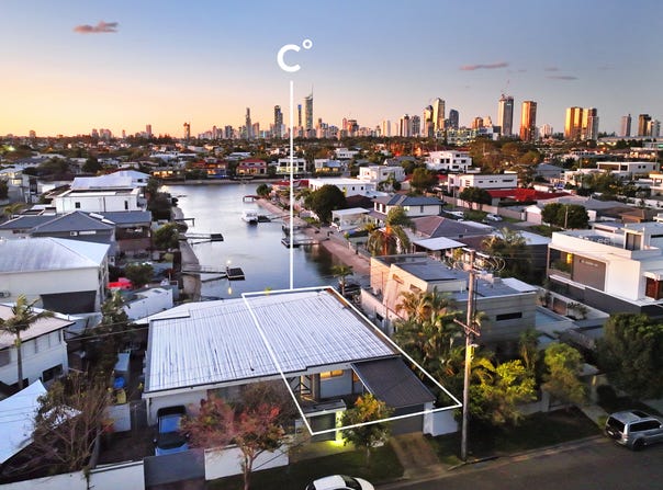 2/29 Merrimac Boulevard, Broadbeach Waters, Qld 4218